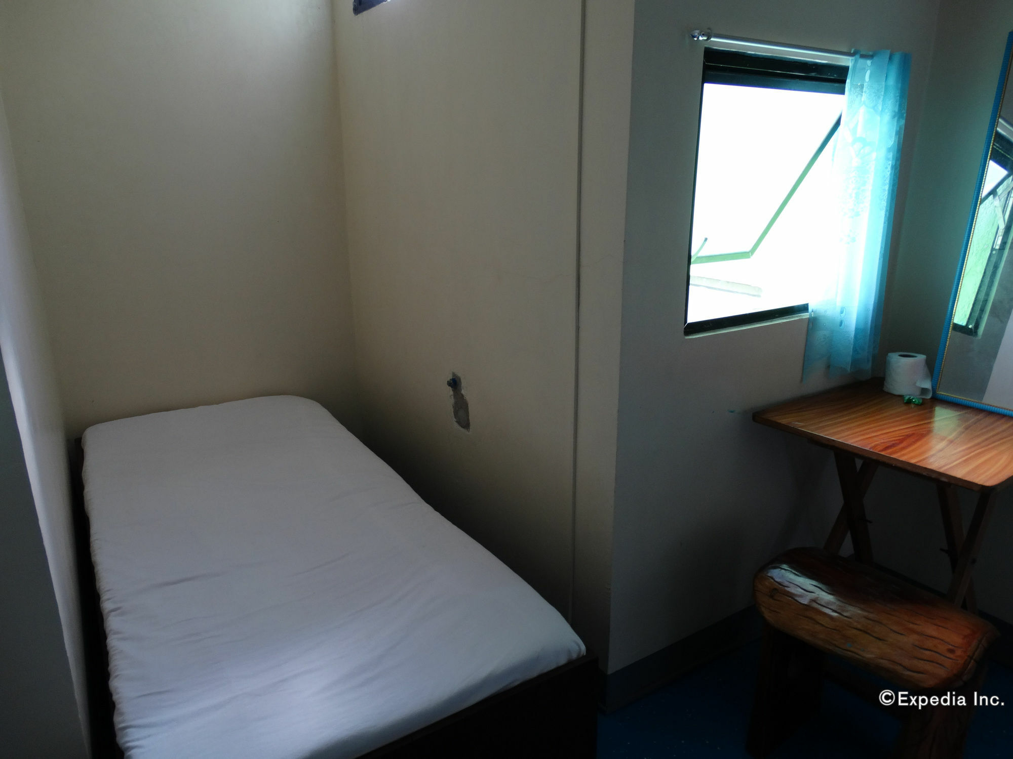 Ezy Stay Puerto Princesa Tiniguiban Zewnętrze zdjęcie